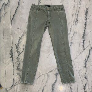 White House Black Market Sage Skimmer Pants